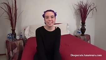 זוג הרפתקני מחפש כסף עבור סקס פרוע באוסף פראי