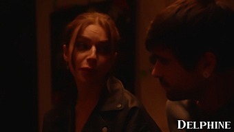 April Olsen Của Delphine Films Thỏa Mãn Bản Thân Trong Bồn Tắm, Tưởng Tượng Đến Bạn