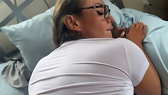 מנדי ווטרס וסקוט סטארק במפגש חם של אמא ובן חורג