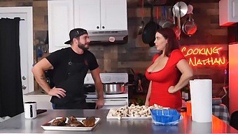 אני כל הזמן מגורה: תג חרמן